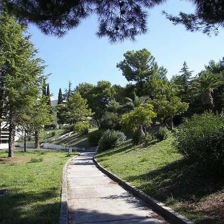 Zagreb 2* Split
